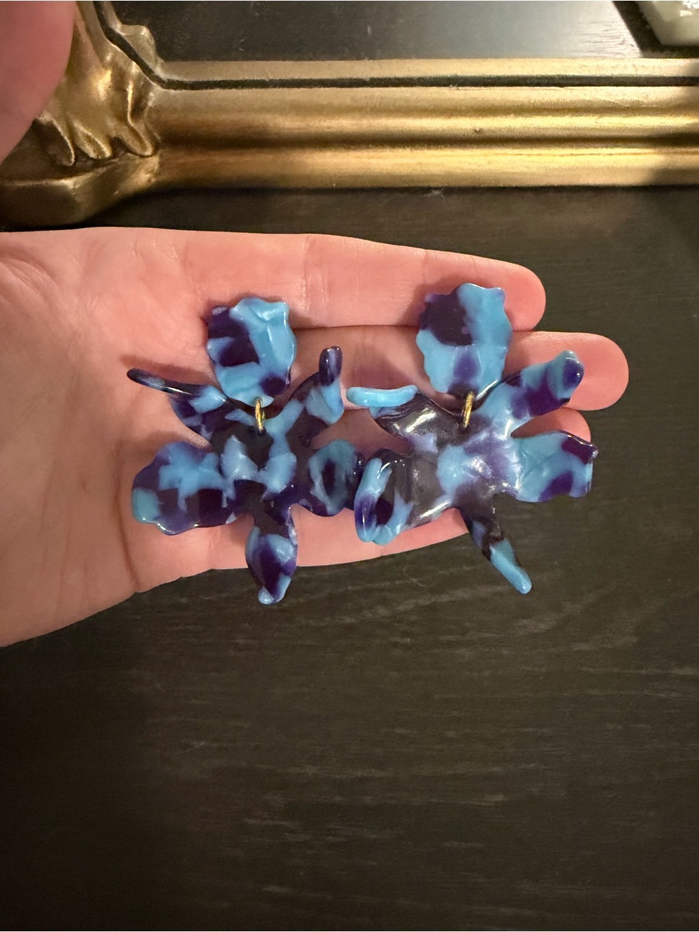 Lele Sadoughi small paper lily earrings